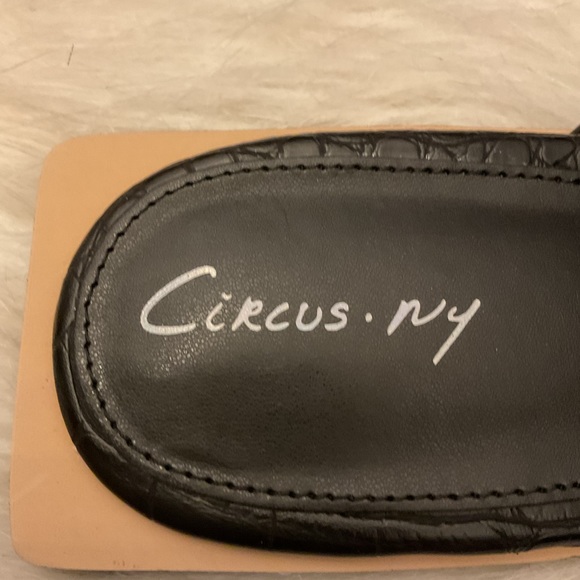 Circus NY Inara Sandals - Picture 8 of 11